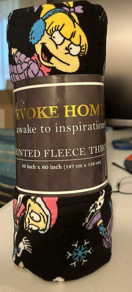 NUEVA manta polar Evoke Home 50"x60” despierta a la inspiración Foto 1 de 2