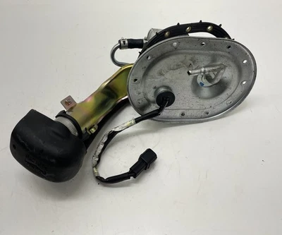 ♻️ Топливный насос Triumph 865 Bonneville T100 2008 - 2016 ♻️ - Изображение 1 из 4