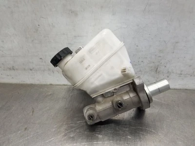 Ford Ranger XLT 21 2021 2,3 L cilindro de freno maestro  Foto 1 de 4