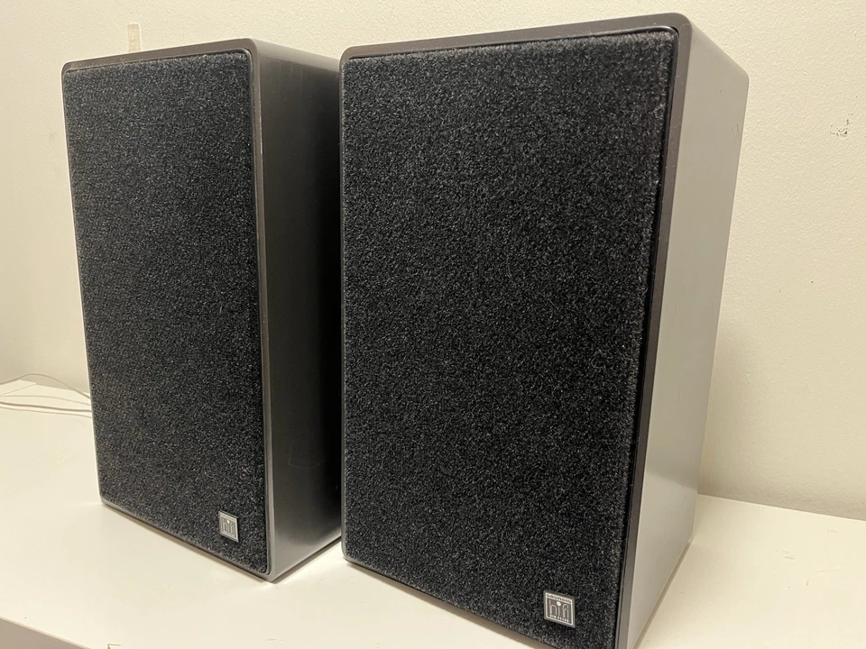 Grundig 550 Vintage 2-Way Hi-Fi Speakers | West German Audio | Rare Pair - Image 1 of 4