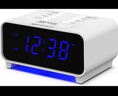 Smartset Dual Alarm Clock Radio with AM/FM Radio Dimmer Sleep Timer and .9" LED - Image 1 of 4