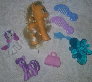 Hasbro My Little Pony Ponyville Apple Jack Lot Ponies & Accessories MLP FIM - Picture 1 of 9