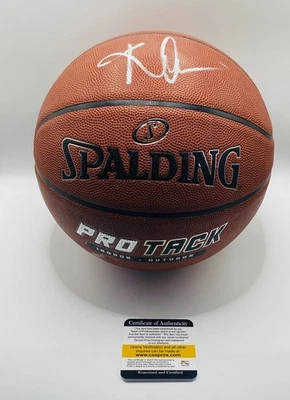 Baloncesto firmado por Kyrie Irving con certificado de autenticidad (PC481895) (Mavericks, Cavaliers) Foto 1 de 3