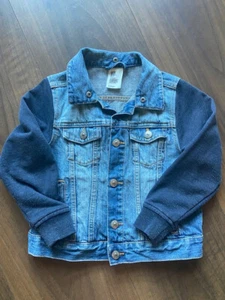 Kids H&M Denim Jean Jacket with Navy Sweatshirt Sleeves - Size 6-7 - Picture 1 of 5