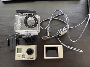 GoPro Hero 2 HD con pantalla de visualización y funda impermeable - Imagen 1 de 2