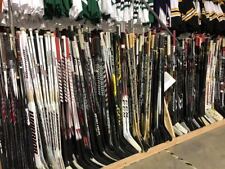 Lot de 2 bâtons de hockey aléatoires CCM Bauer Easton Warrior Pro stock d'occasion gauche