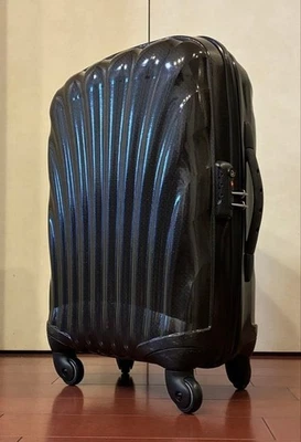Samsonite Cosmolite 36L Black 4-wheels Carry Case Suitcase - Image 1 of 4
