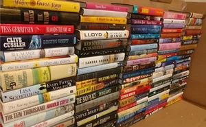 Lot of 10 Pounds Hardcover INSTANT COLLECTION GENERAL FICTION Book MIX GENRE SET - Imagen 1 de 2