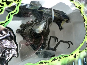 ALIEN QUEEN  Mini Bust - Statue Figure Sculpture Palisades NIB XX-300/4200 rare - Picture 1 of 4