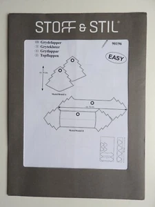 Stoff & Stil sewing pattern Xmas Tree Oven Mitt  -  German Dutch Danish Swedish - Picture 1 of 3