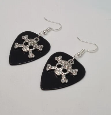 Pendientes Guitarra Pick con Estrás Calavera Joyería Gótica Punk Rock Metal Negro Foto 1 de 4