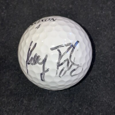 Pelota de golf firmada por Keegan Bradley certificado de autenticidad JSA Srixon usada Foto 1 de 2