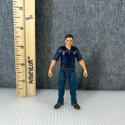 Jurassic World Owen Grady Basic 3.75" Inch Action Figure Mattel Cover