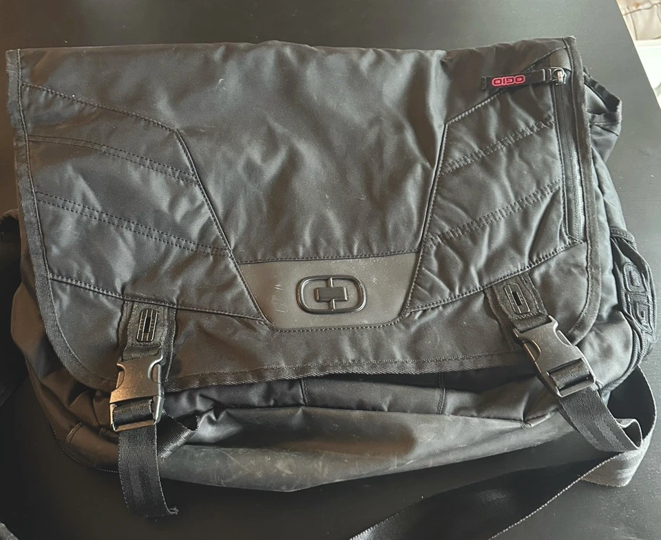 Ogio 17英寸(19*11英寸)黑色信使/单肩包笔记本电脑包 — 第 1/4 张图片