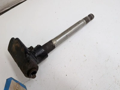 Polaris Used OEM Ski Spindle 6230102-067 Shaft Indy RMK SKS Ultra 1996-2010 - Image 1 of 4