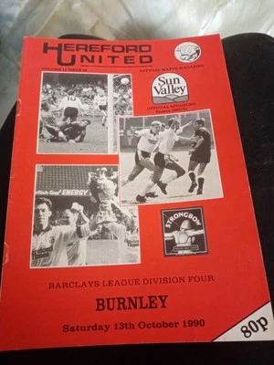Hereford United v Burnley Division 4   13/10/90. - Image 1 of 4