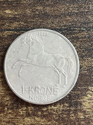 1973 Norway 1 One Krone Olav V Actual Coin TB4909* - Image 1 of 2