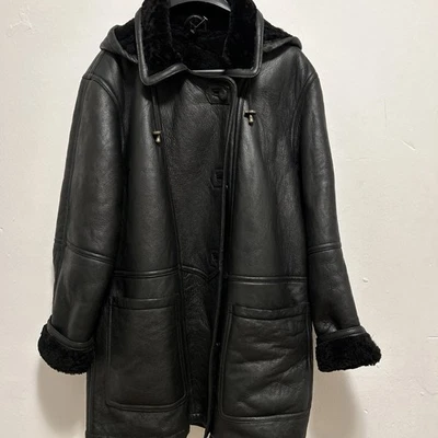 Echt Lammfell Lederjacke Gr.46,Damen,Schwarz,Innenfutter,mit Kapuze,Qualität  - Bild 1 von 4