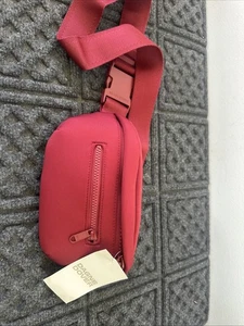 Dagne Dover Ace Neoprene Fanny Pack Belt Bag-spicy (RED) BRAND NEW - Picture 1 of 4