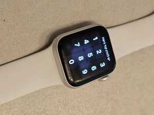 apple watch SE - Zdjęcie 1 z 5