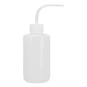 Wash Bottle 250ml Safety Bottles Watering Tools Flowing Squeeze Spout Bottle - Picture 1 of 9