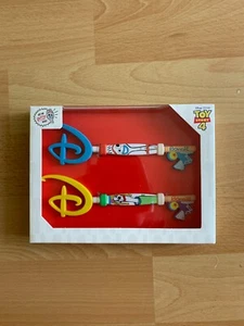 Disney Store Schlüssel Key Eröffnungszeremonie Opening - TOY STORY 4 - Set of 2 - Bild 1 von 1