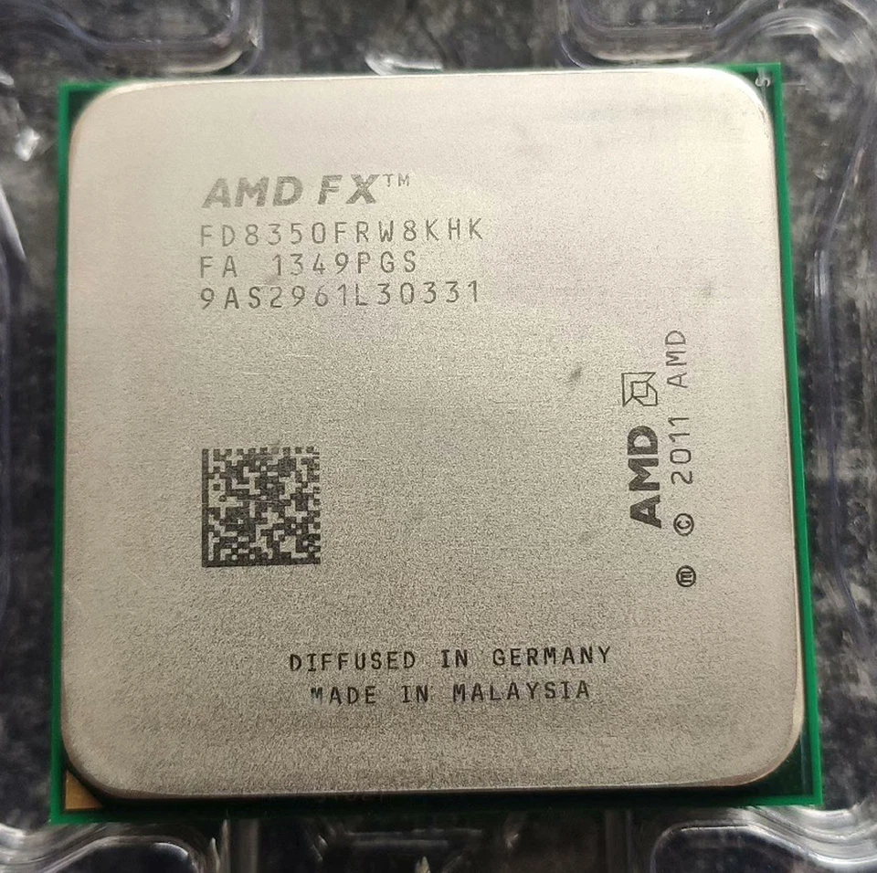 AMD FX-8350 FRW8KHK 4.0GHz 8-core 16M 8MB 125W AM3+ CPU processor - Image 1 of 1