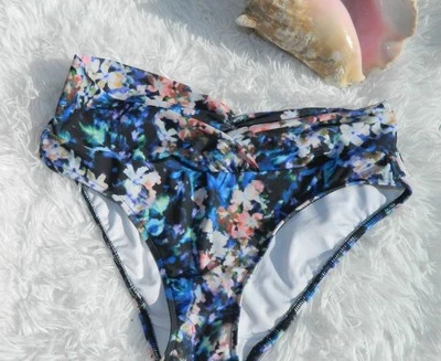 BADGLEY MISCHKA BIKINI ESTAMPADO FLORAL PARTE INFERIOR DE BAÑO Talla 4  Foto 1 de 4
