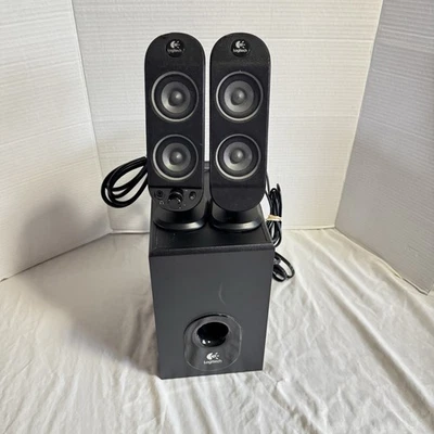 Logitech X-230 2.1 altoparlanti computer subwoofer 32 W RMS 64 W picco sistema FDD2 - Immagine 1 di 4