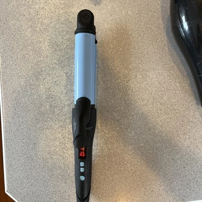 Bio Ionic Nano Ionic 3-in-One Styling Iron(NO BOX) - Image 1 of 3