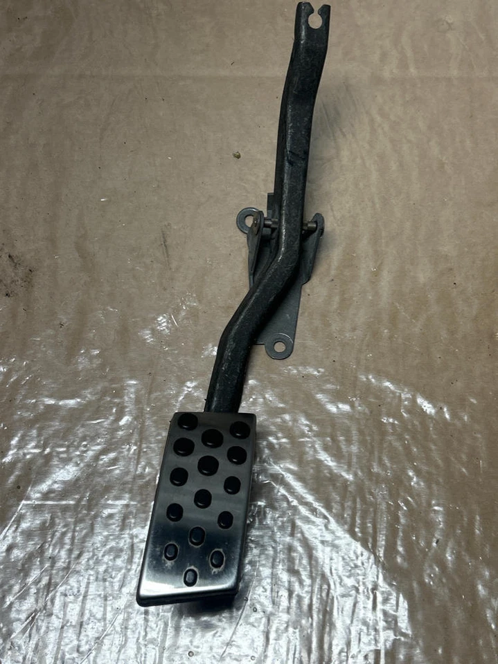 Ford Mustang Bullitt 2001 pedal de gasolina - 51 k millas 257 Foto 1 de 4