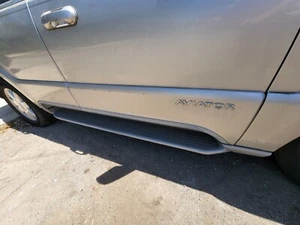 2003 2004 2005 LINCOLN AVIATOR RIGHT FRONT EXTERIOR DOOR MOLDING - Picture 1 of 1