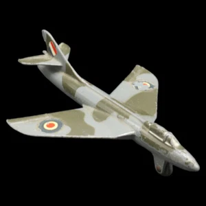 avion - DINKY TOYS - HAWKER HUNTER / jouet ancien - Foto 1 di 3