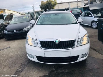 SKODA OCTAVIA Alternator, DIESEL, 2.0, BKD/CEGA/CFHC CODE, VALEO, 1Z, 01/04-10/1 - image 1 of 4
