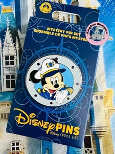 Prendedor de ojo de buey caja misteriosa DCL Disney Cruise Line 2025 Capitán Mickey Mouse SOLAMENTE - Imagen 1 de 1