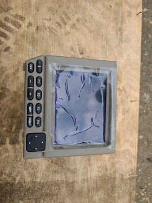 Navegação no painel Jaguar S Type 1999-2002 - Imagem 1 de 4