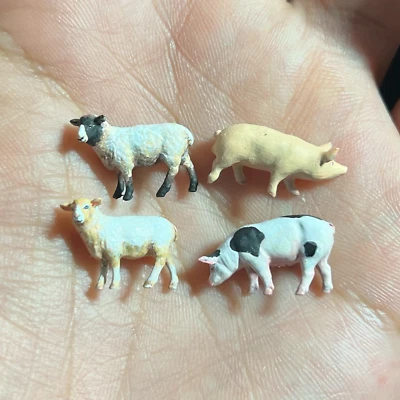 1/64 Scale Diorama Animal Poultry Pets Model farms Scene Display Props Model - Image 1 of 4