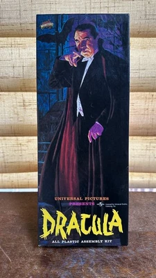 Aurora Dracula Universal Pictures Model Kit #424-98 Bela Lugosi Horror Monsters - Image 1 of 4