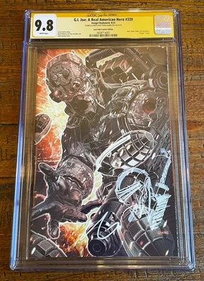 G.I. JOE A REAL AMERICAN #320 CGC SS 9.8 JOHN GIANG COMENTARIO VARIANTE LUCIÉRNAGA NYCC Foto 1 de 2