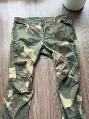 Pantalones G Star Hombres 5620 3D Crudo Cónico Camuflaje Botón Mosca Talla 36x30 (27) Foto 1 de 4