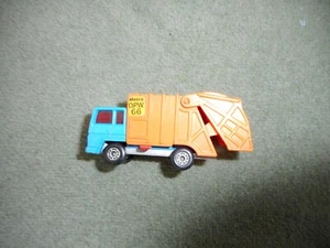 SUPERFAST REFUSE TRUCK good cond - Picture 1 of 2