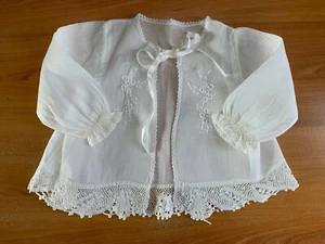 Antique French Edwardian Child white cotton Vest with Handmade floral embroidery - Picture 1 of 9