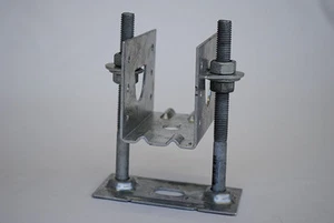 Soporte colgante de soporte de viga ajustable KlevaKlip. Traje de madera de 45 mm - Imagen 1 de 1