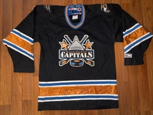 Washington Capitals. Vtg. CCM. Jersey YOUTH Size L/XL - Picture 1 of 7