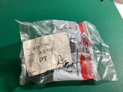 Шланг стиральной машины Whirlpool 8181794 (WP8181794) от оригинального производителя  - Изображение 1 из 2