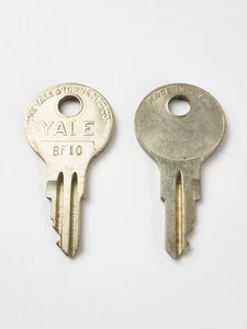 2 Vtg YALE & TOWNE BF10 Key For Progress Line TPL Two Way Radio More BF-10 BF 10 - Picture 1 of 6