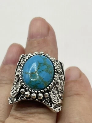 Anillo de cóctel turquesa imitación nudillo a nudillo tono plata adornado talla 8 Foto 1 de 4