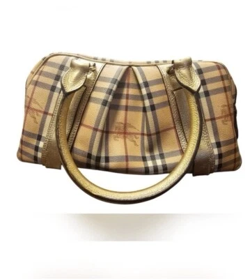 Burberry Haymarket клетчатая кожа ПВХ с золотыми акцентами и сертификатом подлинности - Изображение 1 из 4