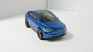 2023 Matchbox 2022 Tesla Model X  Metalflake Blue ***LOOSE - Picture 1 of 3