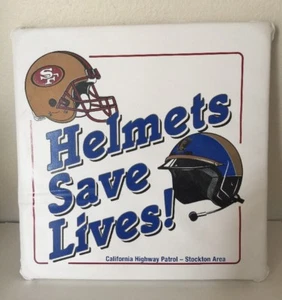 NFL San Francisco 49ers STADIUM SEAT CUSHION Helmet S Save Lives - Picture 1 of 4